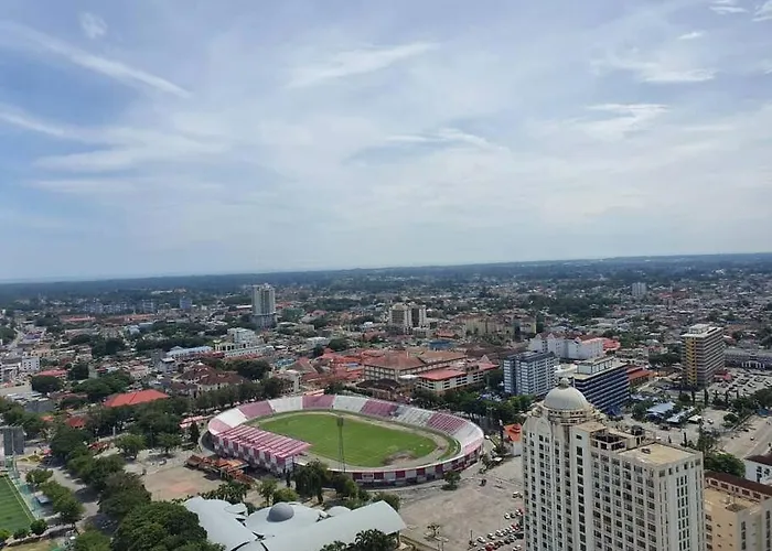 Nice Stay In Heart Of Kota Bharu@Troika,Free Wifi.